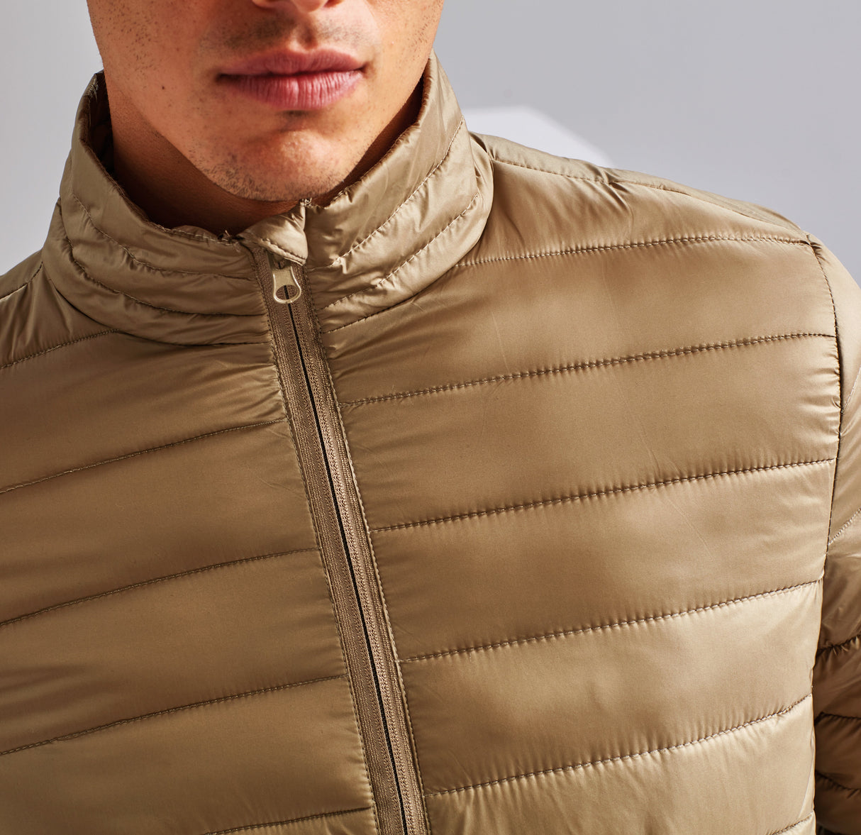 2786 Terrain Padded Jacket