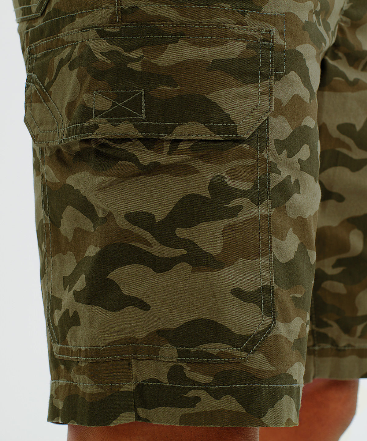 Wombat Men's Camo Cargo Utility Shorts